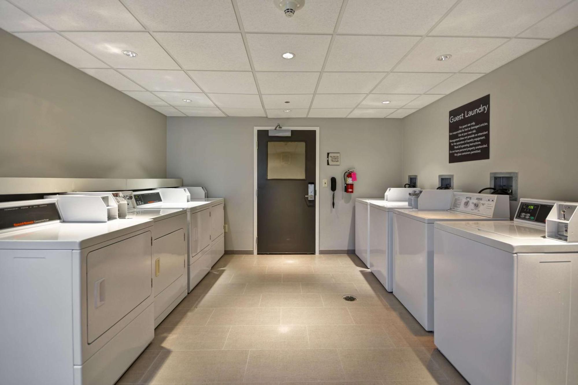 The Homewood Suites By Hilton Ithaca Kültér fotó