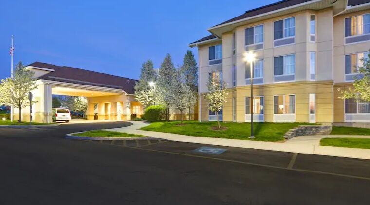 The Homewood Suites By Hilton Ithaca Kültér fotó